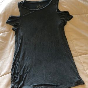 American Eagle cold shoulder top